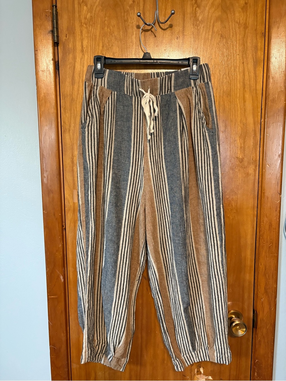 NWOT Cotierra Stripe Linen Blend Balloon Pants-Light Brown, Navy, Black, Beige